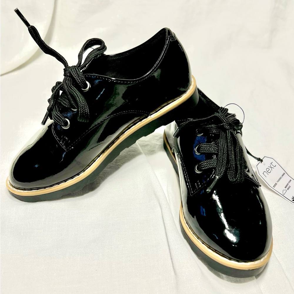 Oxford shoes